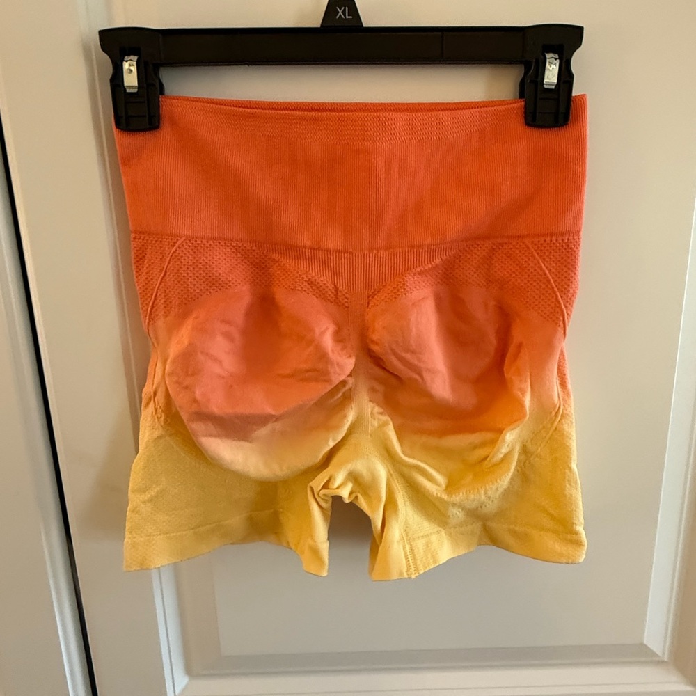 Orange and yellow ombre shorts #shorts fitness gym size medium